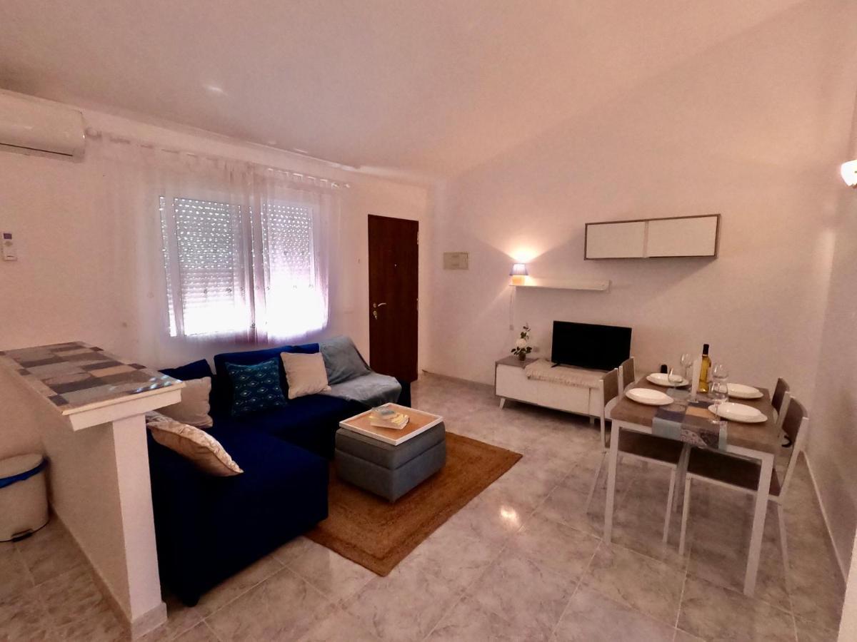 Close To Beaches & Golf Courses - With Pool & Bbq Alicante Exteriör bild